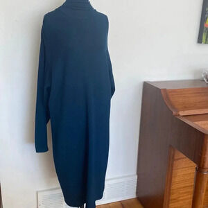 St John vintage 80’s wool rayon blend navy dress turtleneck back zip Longsleeve